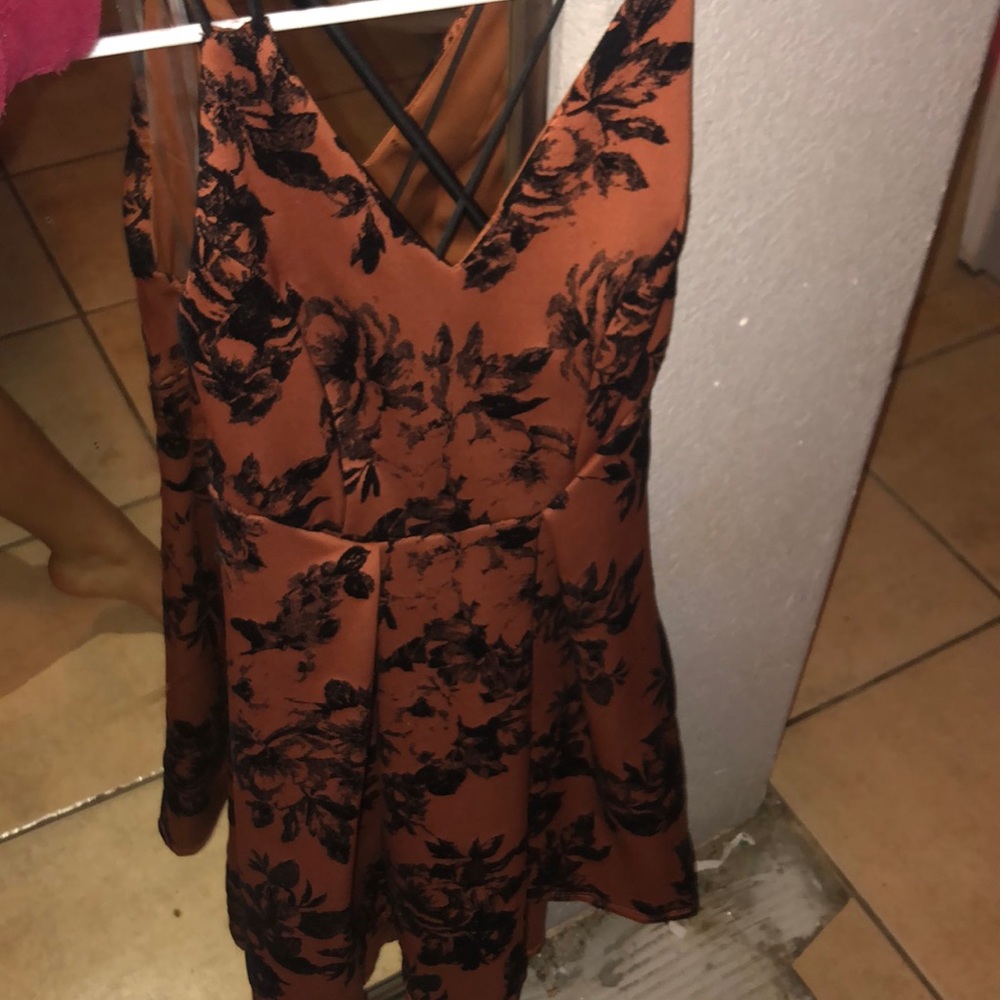 Dress never worn
